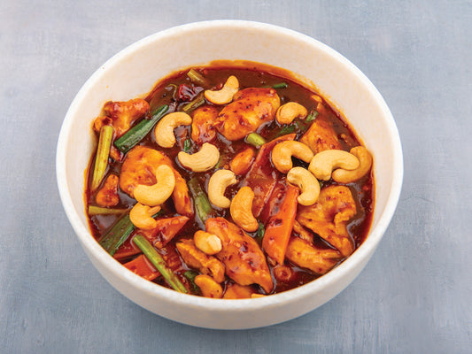 Sliced Chilli Chicken with Nuts